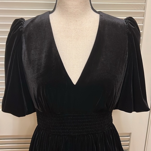 Antonio Melani Thelma Mini Dress, Velvet in Black. Size 2, NWT - Picture 5 of 17